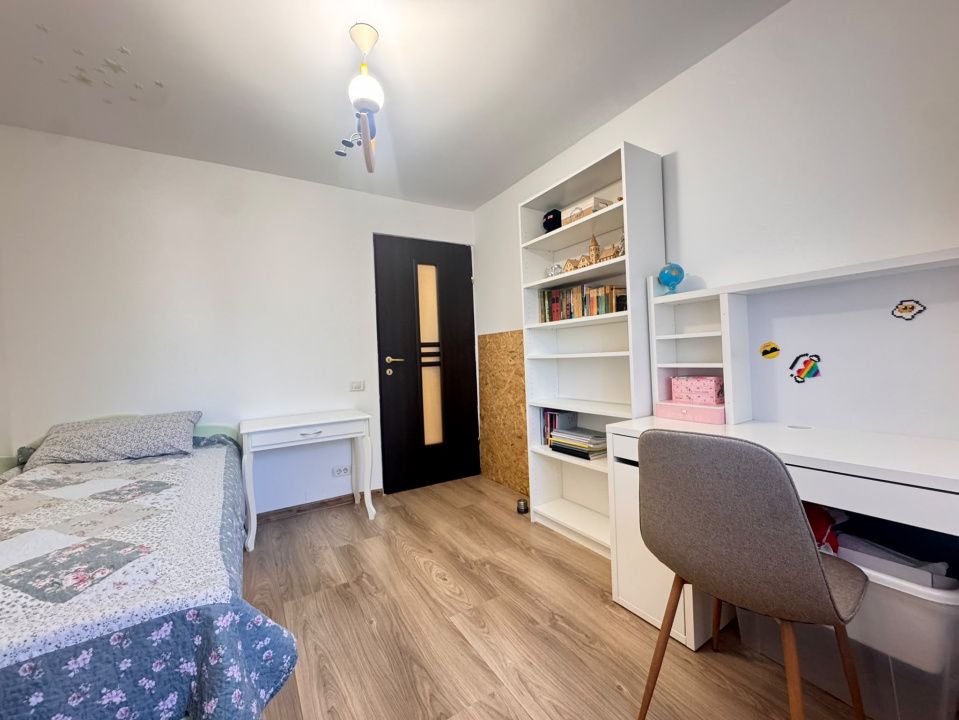 Apartament 3 camere decomandat, renovat integral, de vânzare în KM 5 – Constanța – fotografia 7 din 17