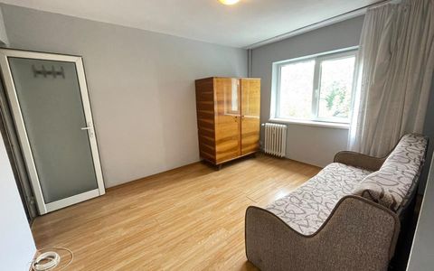 Apartament 2 camere-Podu Ros-fara risc-etaj 2