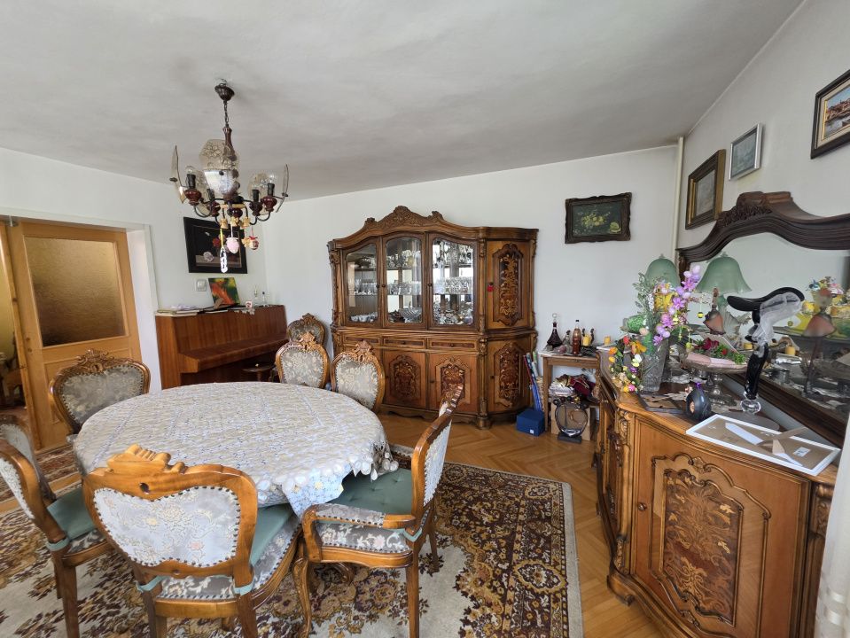 Casă individuală spațioasă de vânzare – Strada Negoi | 279 mp utili  Teren 770 – fotografia 1 din 11