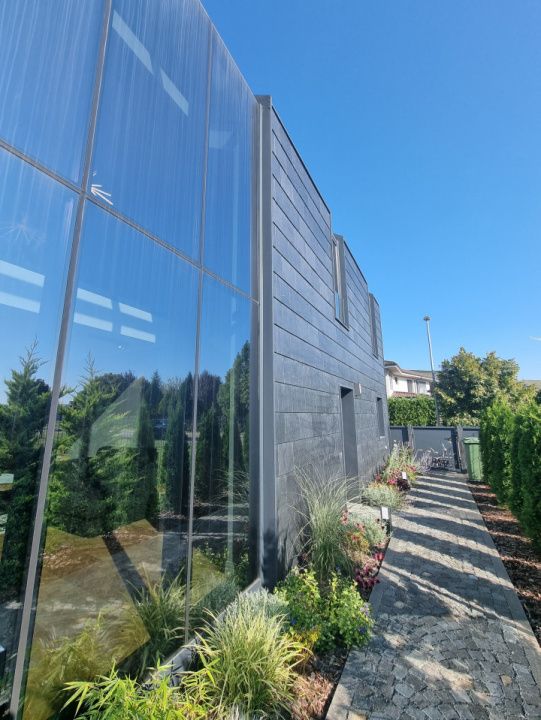 Eleganta, intimitate si tehnologie – casa premium in cartierul Terra – fotografia 3 din 32