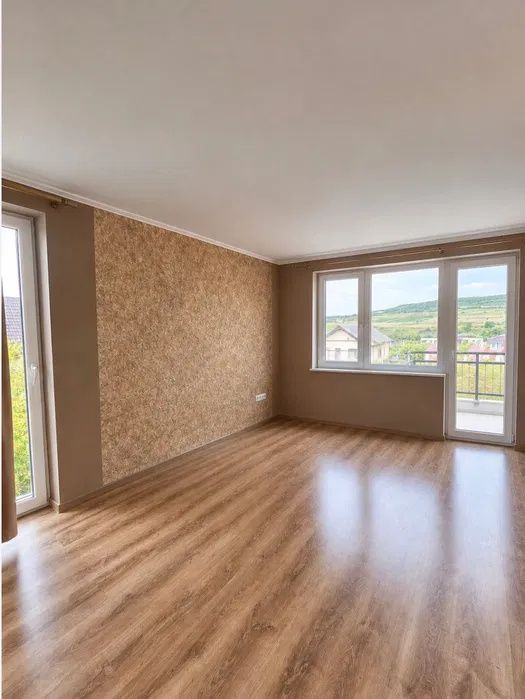 Casă individuală 150 mp utili + 550 mp teren | Terasă panoramică 20 mp | Iris – fotografia 2 din 8
