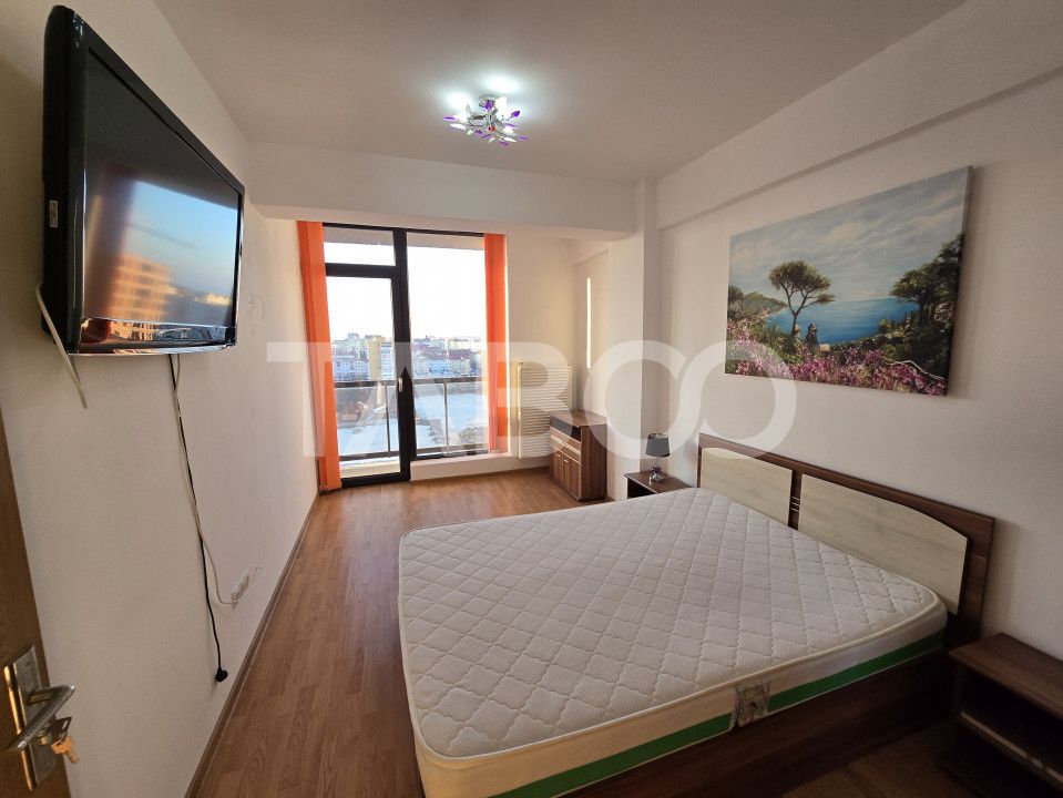 Penthouse 3 camere de inchiriat 70 mpu terasa 58 mp zona Doamna Stanca – fotografia 1 din 12