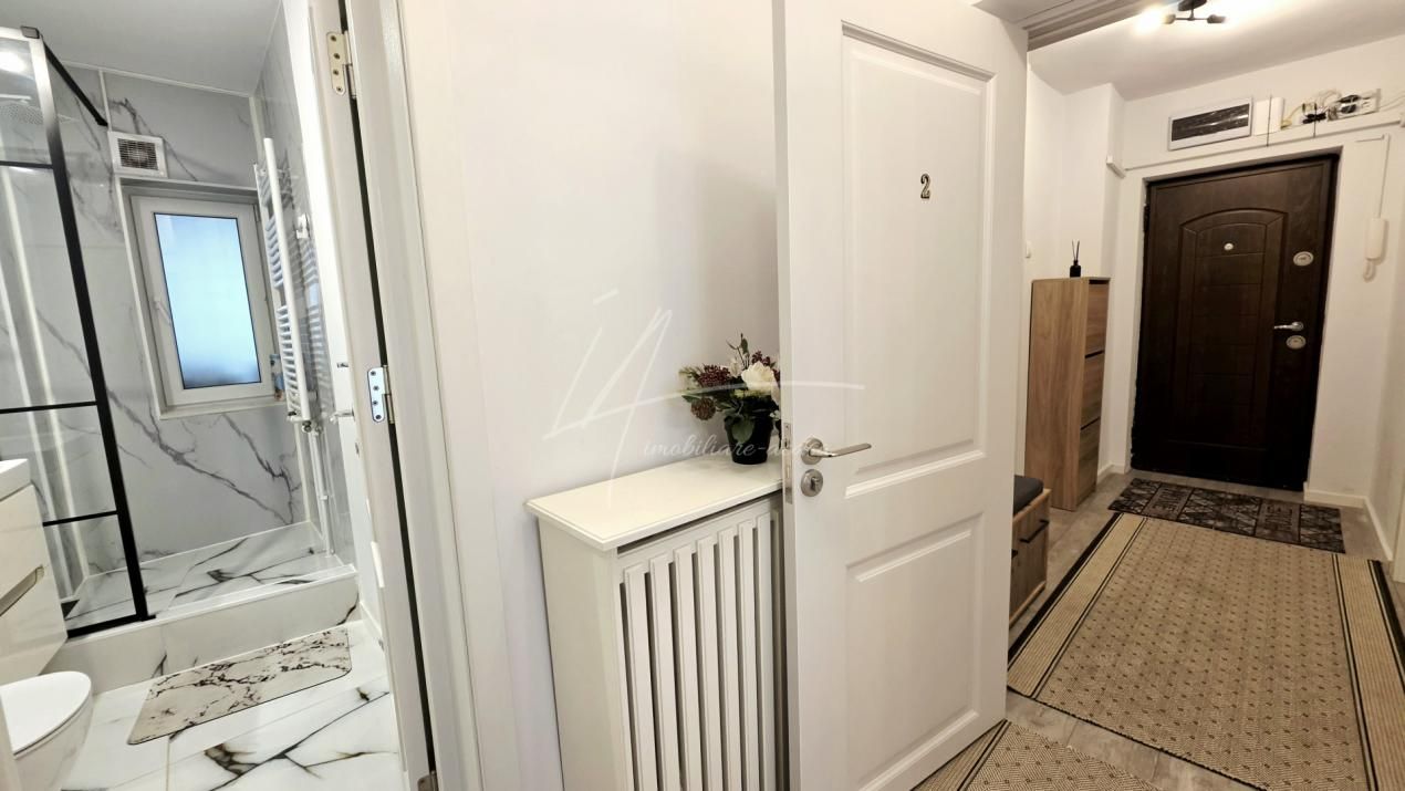 Eleganta urbana la Piata Unirii. O adresa, doua experiente de locuire – fotografia 51 din 60