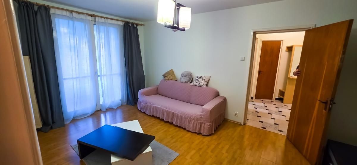 Apartament 2 camere -4 minute de mers pe jos pana la metrou Titan – fotografia 1 din 9