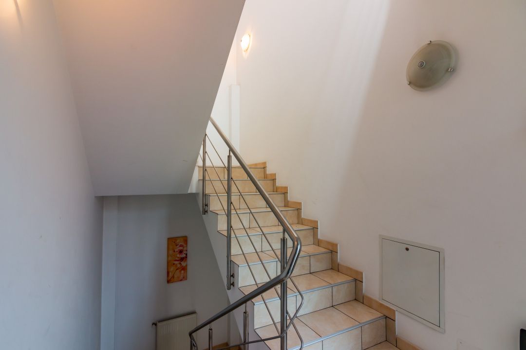 Com0%| Cladire multifunctionala Unirii– Hotel Piri | 9 studiouri independente – fotografia 20 din 49
