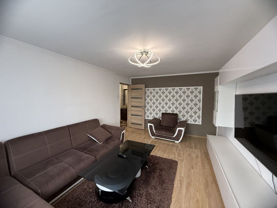 Apartament 3 camere, 68.34 mp, cartier Rovine, zona Biserică – fotografia 2 din 15