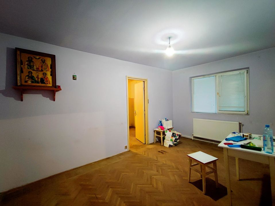 Apartament 2 camere de vanzare in Navodari langa Scoala Tudor Arghezi – fotografia 1 din 8