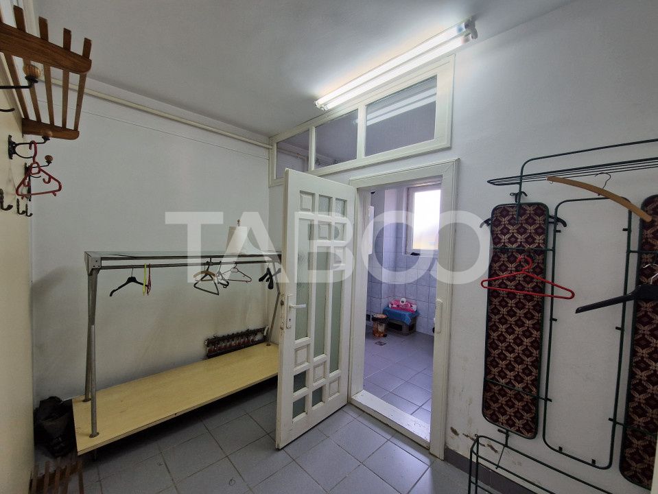 Spatiu comercial 100 mpu CURENT TRIFAZIC locuri parcare Lazaret Sibiu – fotografia 5 din 9