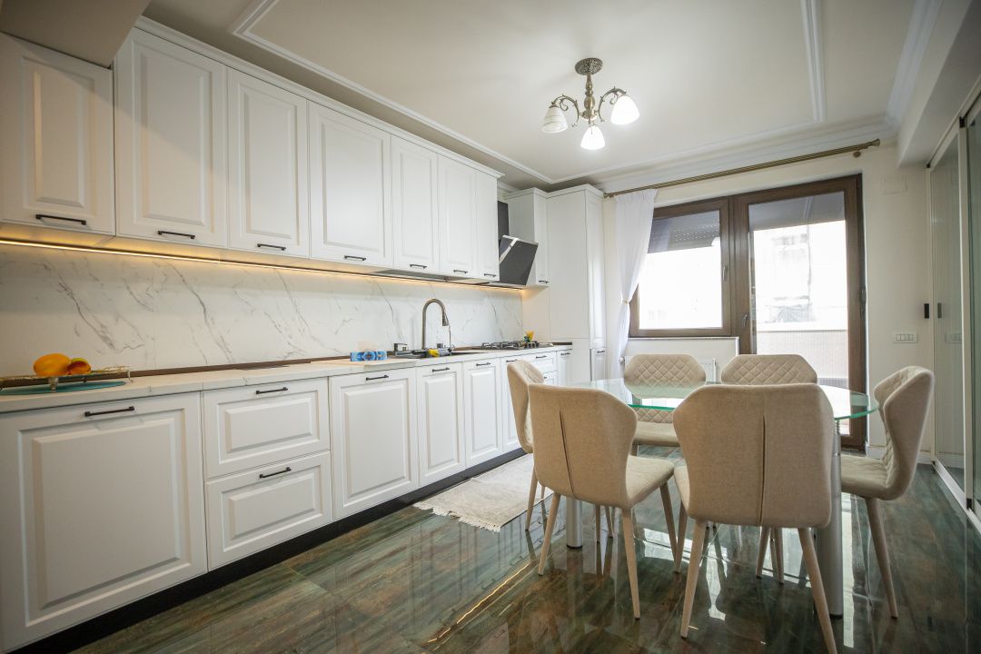 CASA P+1+M, situata in zona KAMSAS – fotografia 4 din 93