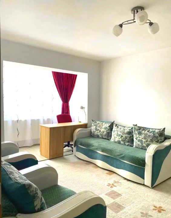 Apartament cu 2 camere, Cetate, etaj 2, complet mobilat si utilat, cu parcare – fotografia 3 din 7