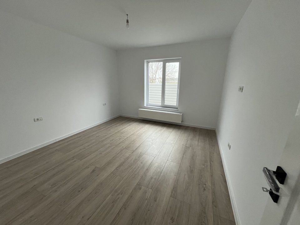 Oportunitatae! Casa moderna la sol, 3 camere, posibilitate mansardare! – fotografia 7 din 9