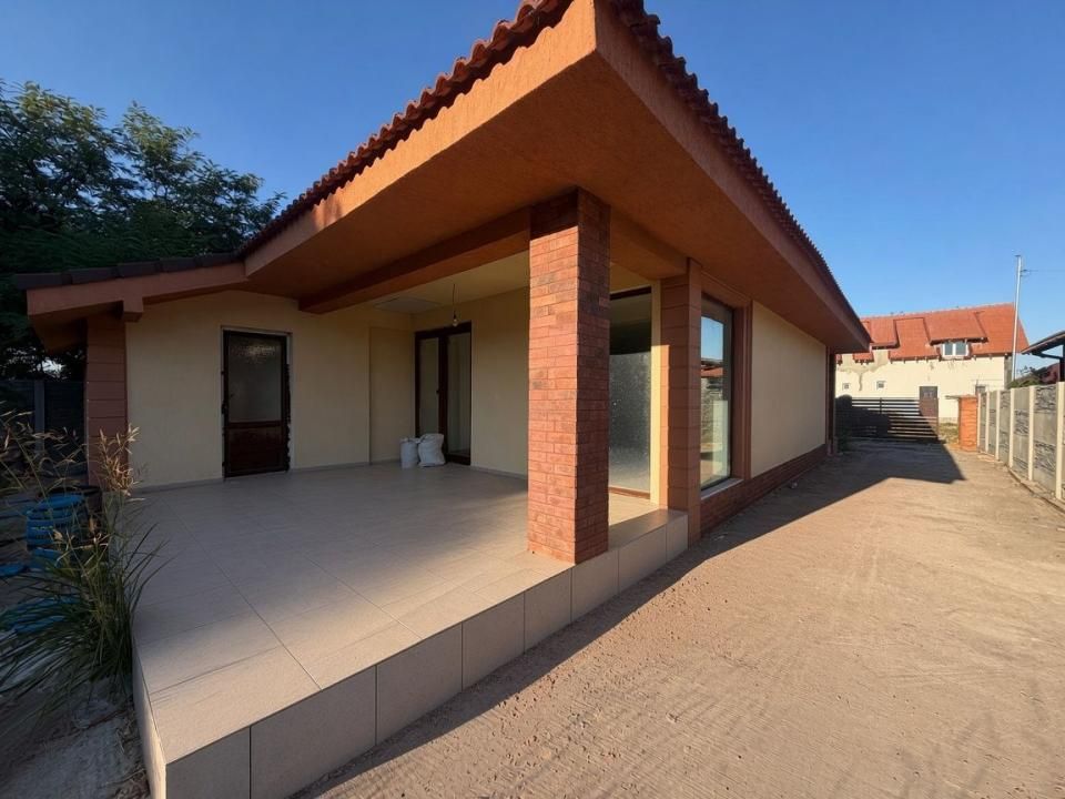 Casa individuala, 119mp utili, 500mp teren in Sanmihaiul Roman – fotografia 1 din 7
