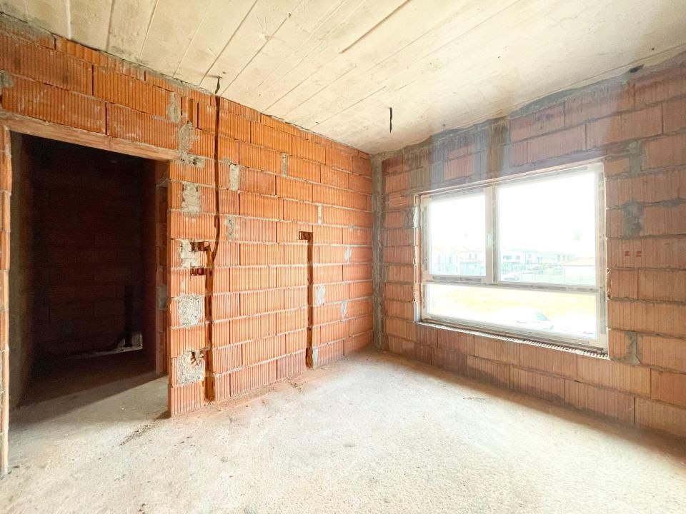 Duplex cu 5 camere, predare la cheie - Mosnita Veche – fotografia 10 din 14