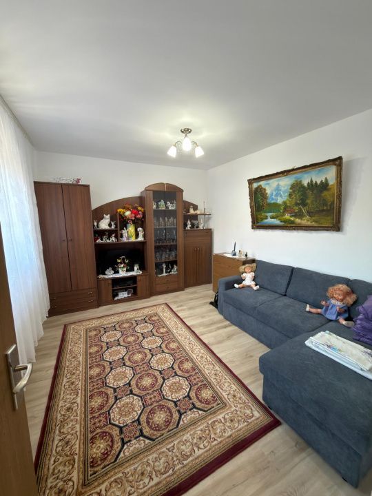 Casă de vânzare în Medeea-CET, Constanța – 3 camere, 2 băi, teren 154 mp – fotografia 2 din 16