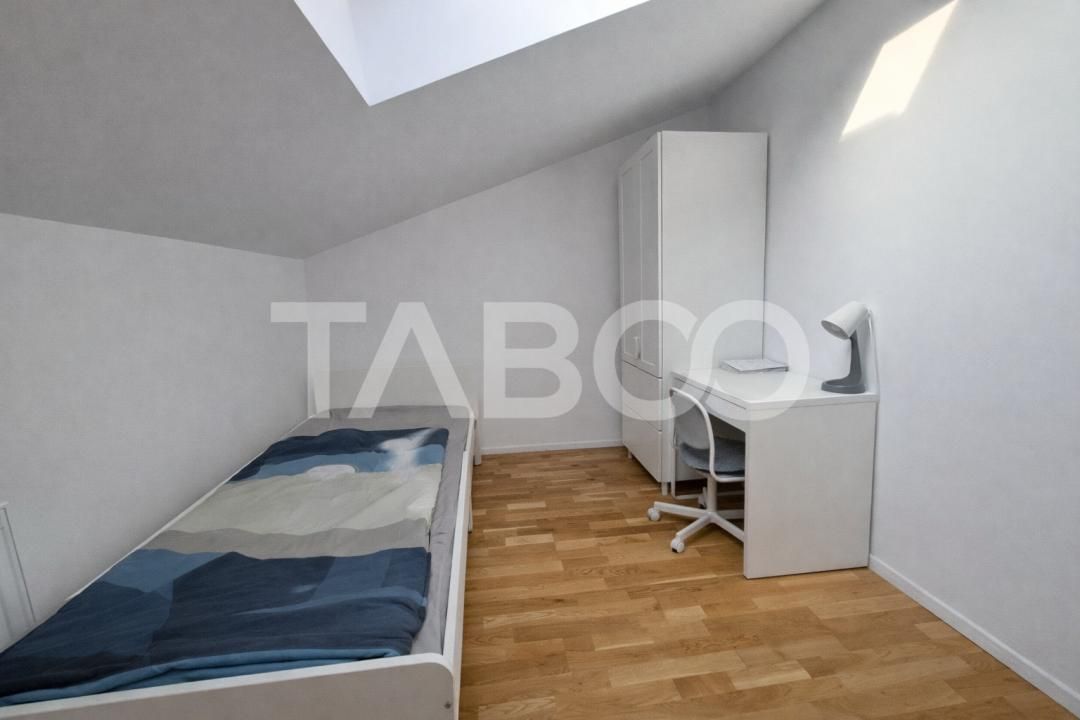 Casa de locuit + spatiu comercial de vanzare in Cisnadie – fotografia 18 din 23
