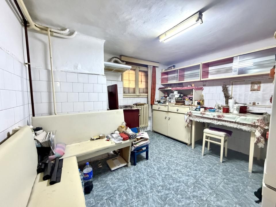 Apartament central, 2 camere, 56 mp utili, demisol - Zona Prefectura – fotografia 7 din 8