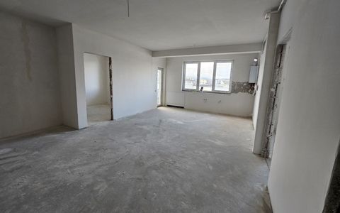Apartament 3 camere 58 mp utili, SEMIFINISAT, zona strazii Colinei!