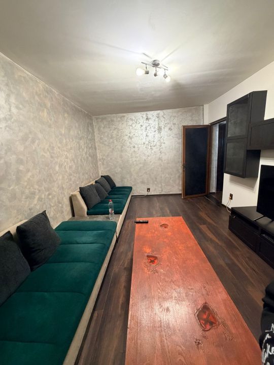 Apartament 2 camere de vanzare in zona CET – fotografia 1 din 13