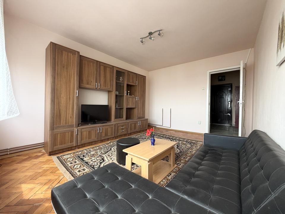 Apartament cu 2 camere, Garaj, 44mp utili, decomandat-Circumvalatiunii – fotografia 2 din 12