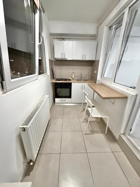 Garsoniera decomandata | mobilata | Militari Residence | etaj 2 – fotografia 5 din 12