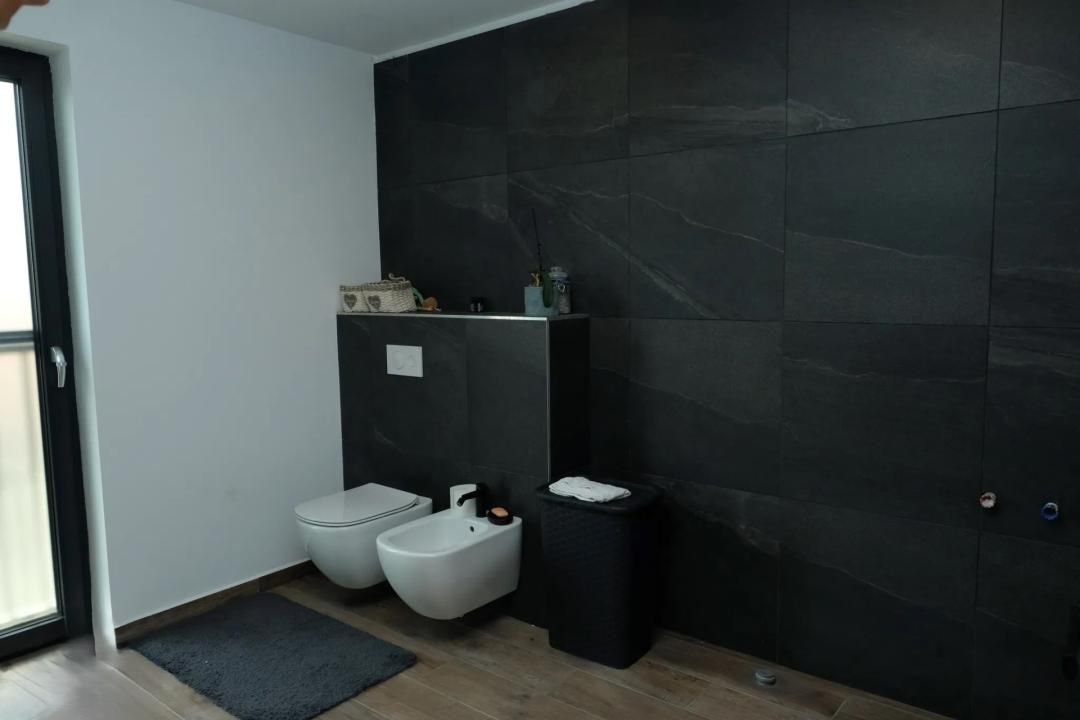 Duplex modern, 160 mp utili, mobilat, utilat-Apahida – fotografia 6 din 8
