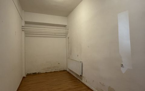 Camera Birou de Inchiriat cu acces si Parcari CENTRU UltraCentral Alba Iulia