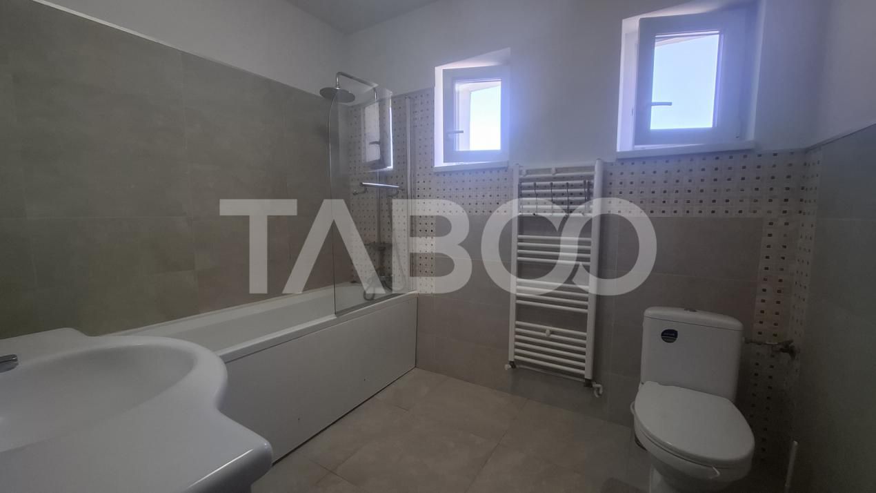 Apartament 4 camere 155 mp 2 balcoane garaj inchis Central Sibiu – fotografia 10 din 11