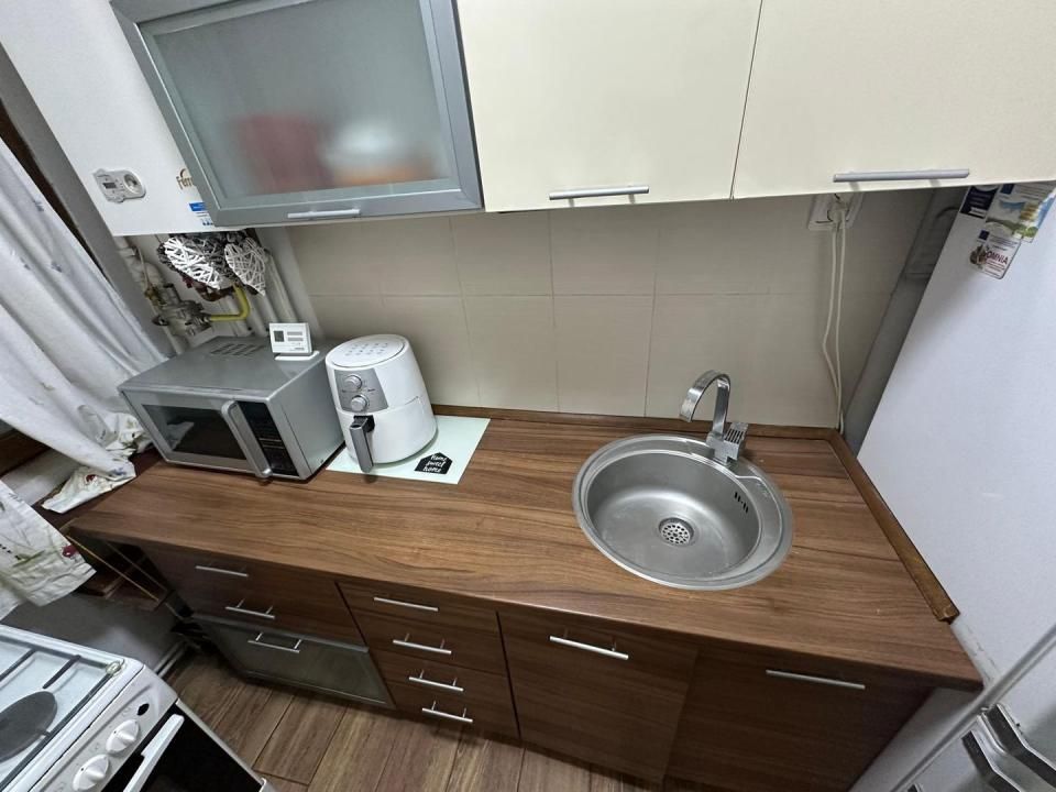2 camere | centrala proprie | renovat | mobilat | semicentral | – fotografia 5 din 11