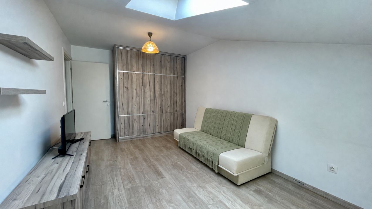 Închiriere 2 camere | metrou 1 Decembrie | Loc de parcare inclus – fotografia 3 din 11