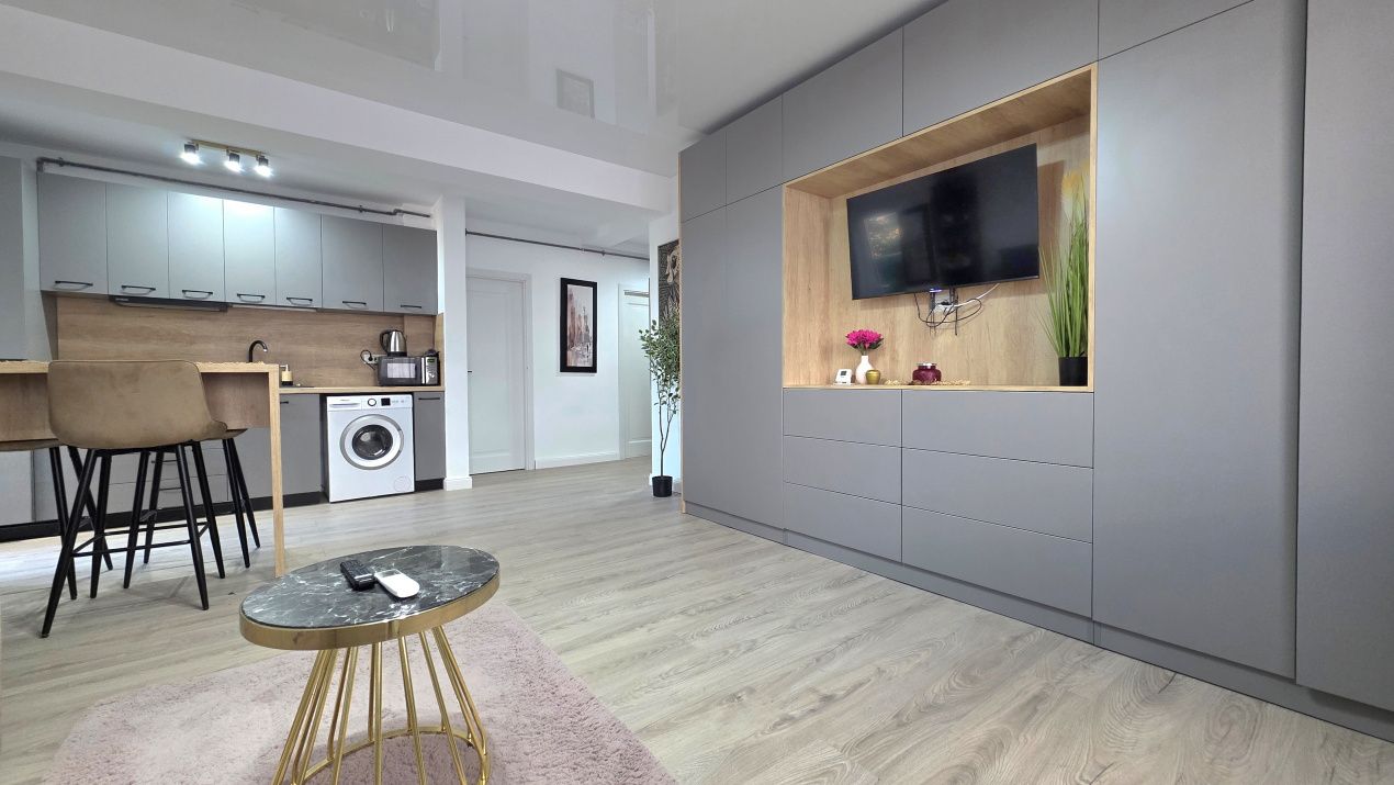 Apartament 2 camere cu terasa spatioasa |Mamaia Nord| Mobilat & Utilat – fotografia 2 din 17