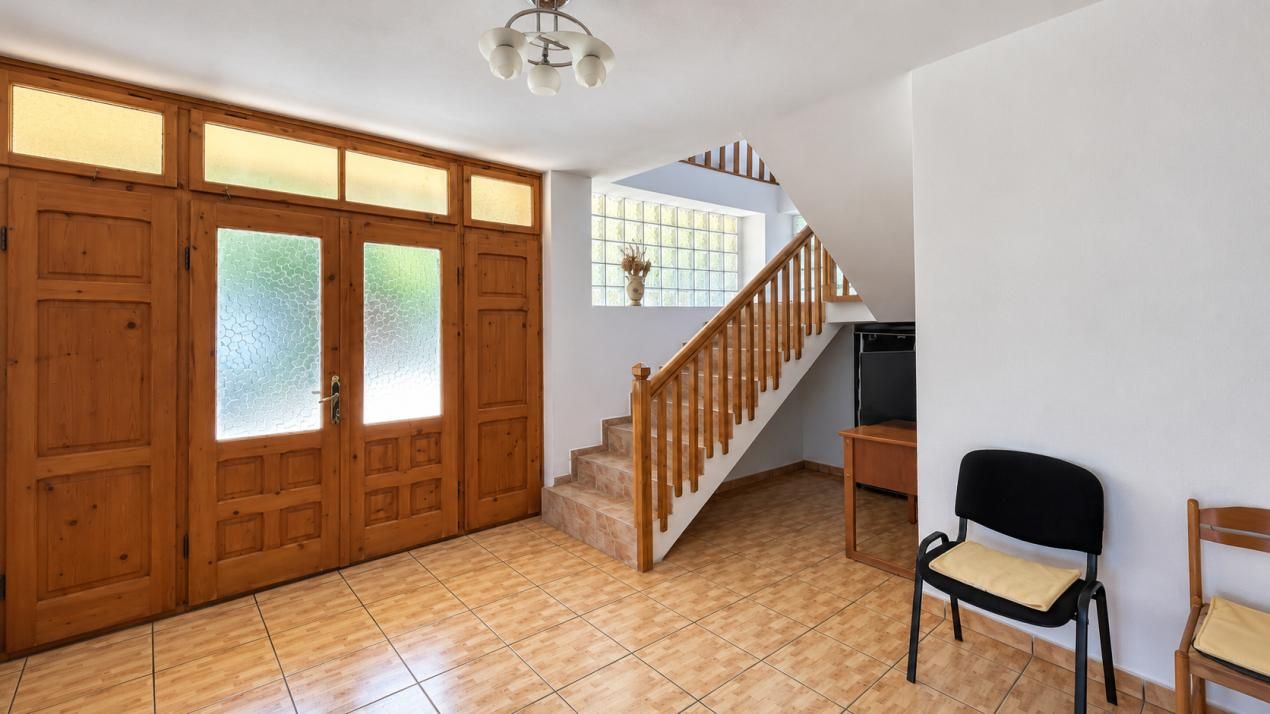 VAND O VILA IN PADUREA DIN FILIPESTI – fotografia 5 din 28