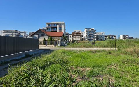 Vand teren in Mamaia Nord zona Tabara
