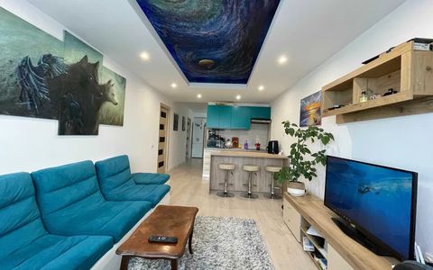 Apartament 3 camere, 59 mp, MODERN, parcare, zona Teilor!