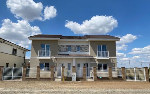 Duplex modern 4 camere, 313 teren, 95mp utili in Mosnita Noua