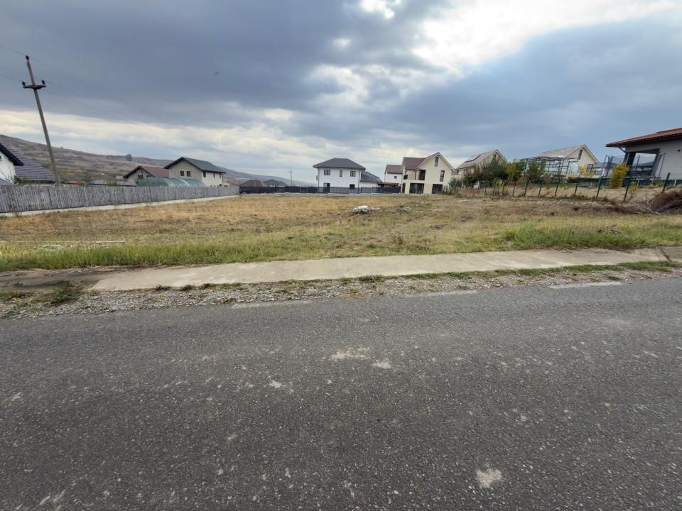 Teren intravilan 1775mp in Chinteni – fotografia 3 din 3