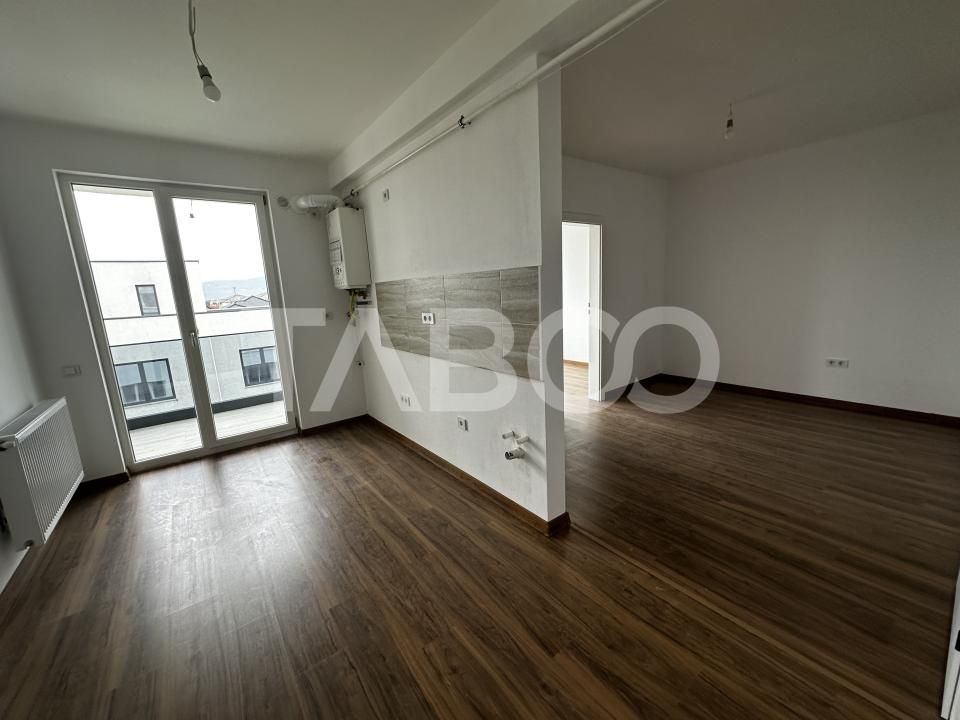 Garsoniera de vanzare 47 mpu logie loc de parcare zona Brana Selimbar – fotografia 2 din 5