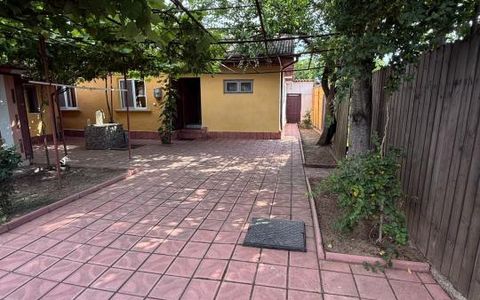 Casa cu teren în proprietate Palazu Mare