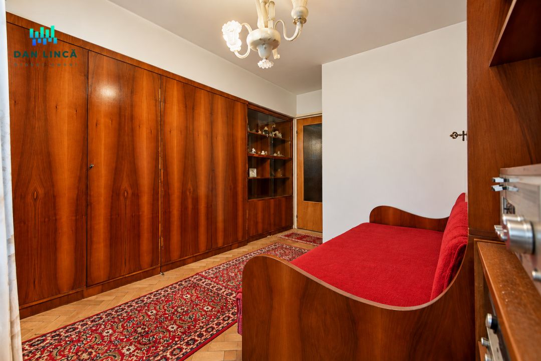 CENTRU – 4 CAMERE 90,60 MP – GARAJ – BOXĂ – COMISION 0% – fotografia 15 din 26