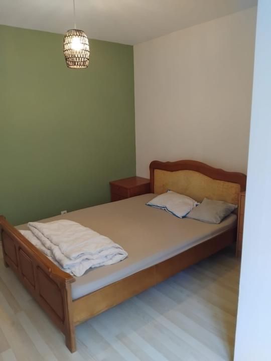 Apartament cu 3 camere, 80 mp utili și 2 balcoane – Plopilor – fotografia 9 din 12