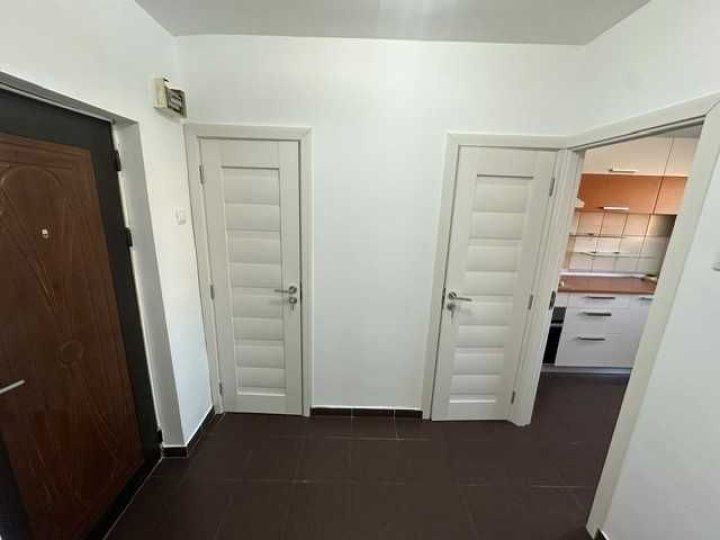2 Camere de inchiriat | Crangasi | Metrou | Utilat-Mobilat – fotografia 4 din 8