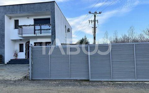 Casa moderna bine construita carport si zona verde Selimbar