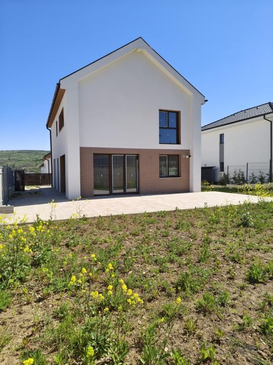 Casă individuală de vânzare în Chinteni – fotografia 3 din 9