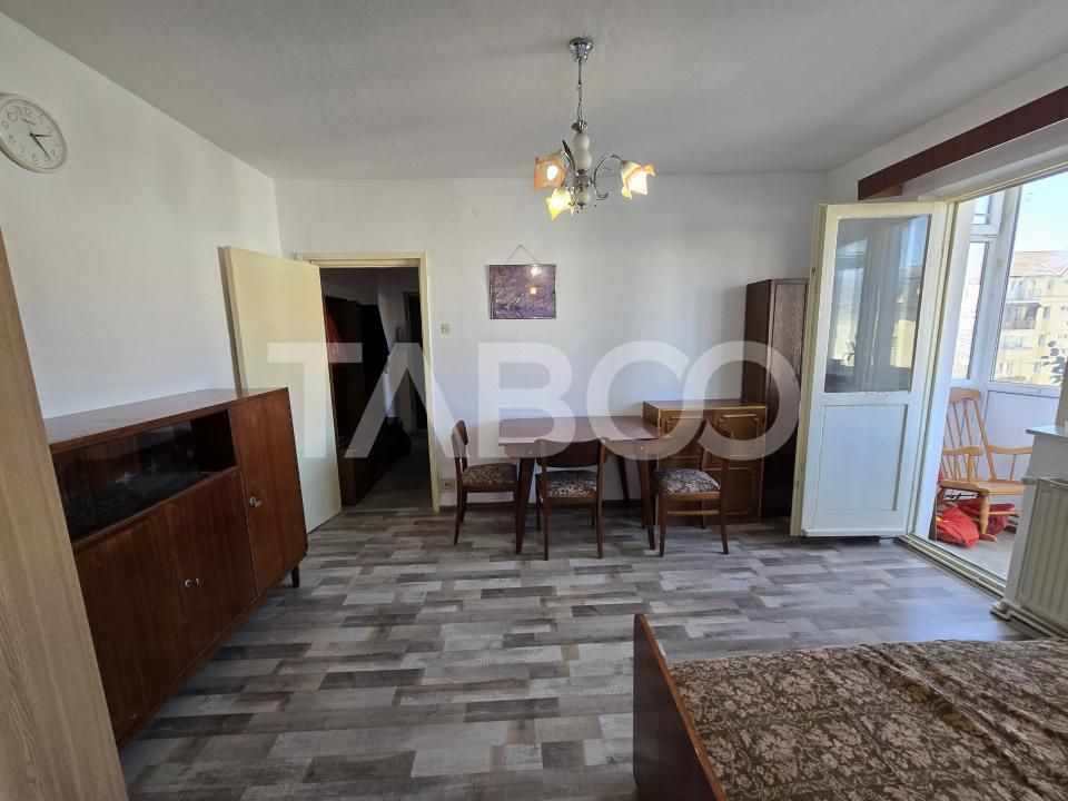 Apartament 2 camere de vanzare cu balcon in zona Ciresica din Sibiu – fotografia 9 din 12