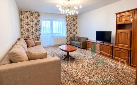 Apartament 3 Camere | 65 MP | Curte | Andrei Muresanu