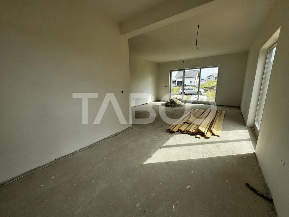 Casa individuala 5 camere 119 mpu carport teren 478 mp Sura Mica Sibiu – fotografia 1 din 18