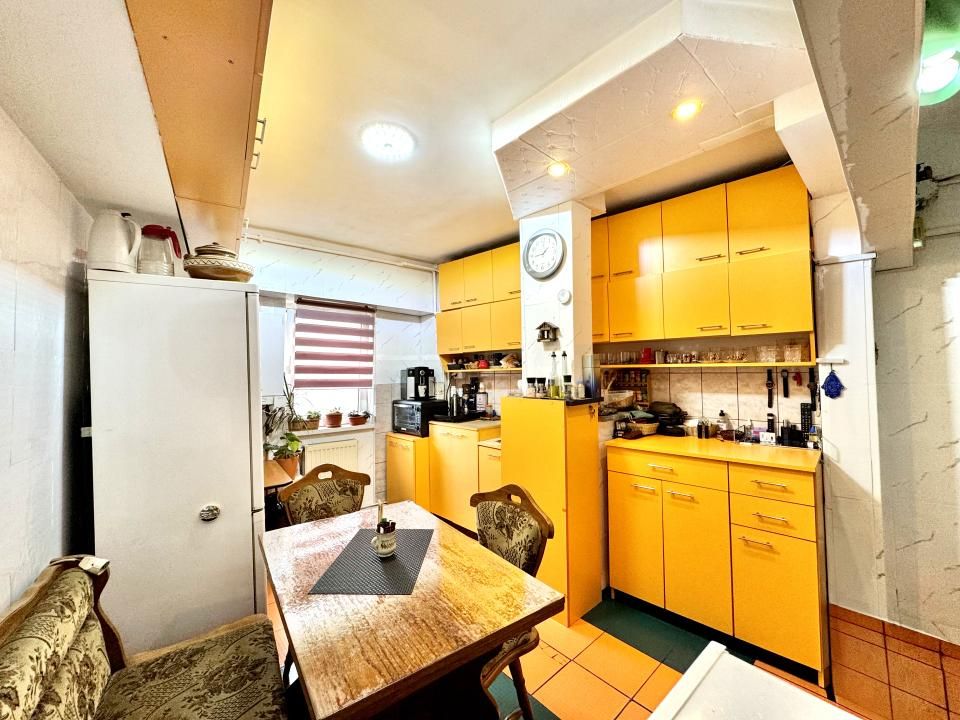 Apartament 2 camere decomandat, etaj 1- Zona Turnisor – fotografia 3 din 13