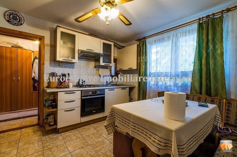 Vila de vanzare in Constanta zona Km 4-5 – fotografia 8 din 9