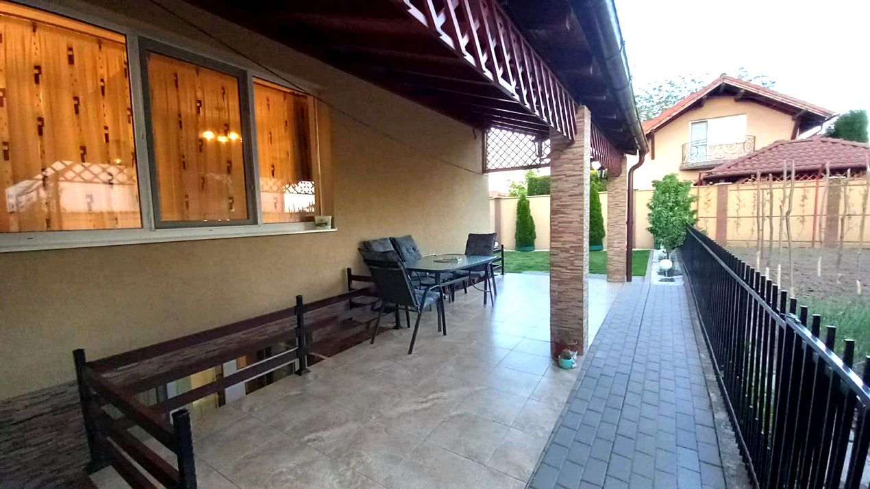 Casă Superba | CETATE Izvorului | 326 mp Teren | Curte | Terasă | Grădină – fotografia 22 din 51