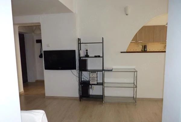 2 Camere de inchiriat | Parcul Cismigiu | Metrou | Centrala Proprie – fotografia 8 din 8
