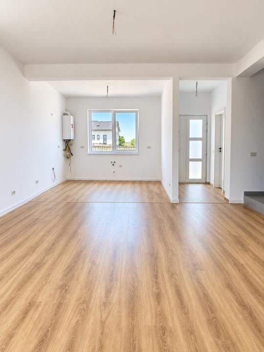 Duplex, 95mp Utili, 250mp Teren, 4 camere, Constructie noua - Sacalaz – fotografia 4 din 8